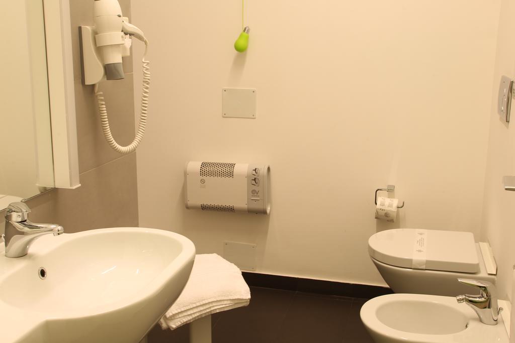 Viasparano B&B Bari Værelse billede